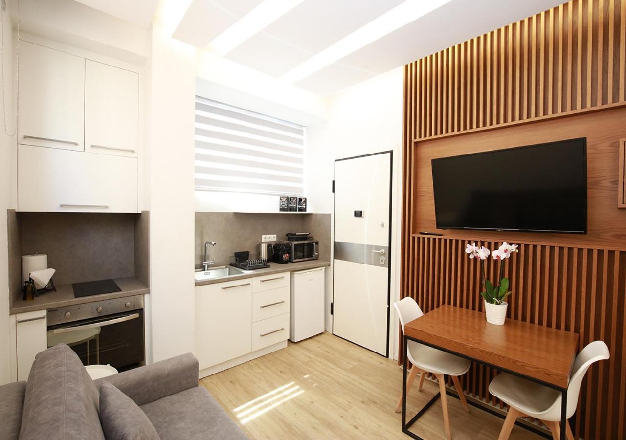 Emily In Athens - Central Modern Flat Syntagma E4 Εξωτερικό φωτογραφία