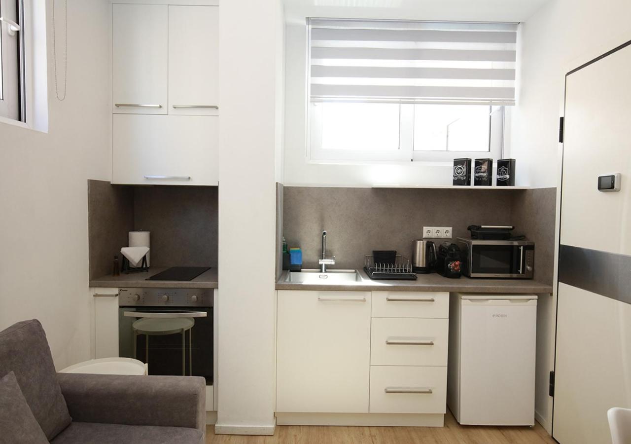 Emily In Athens - Central Modern Flat Syntagma E4 Εξωτερικό φωτογραφία